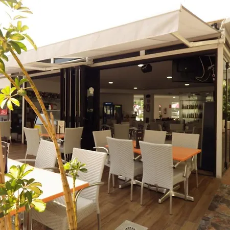 Διαμέρισμα Studio In Castle Harbour With Pool Viewc015 *